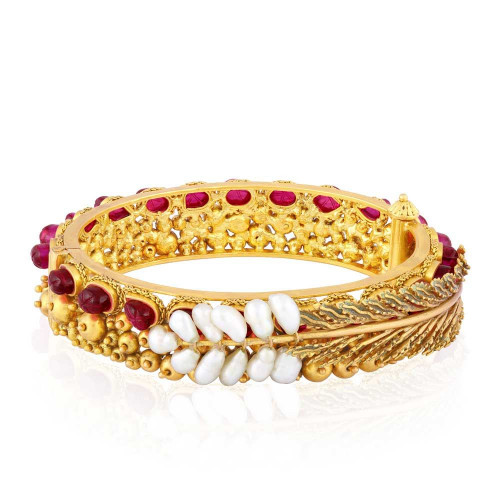 Ethnix Gold Bangle MHAAAAABMHVQ