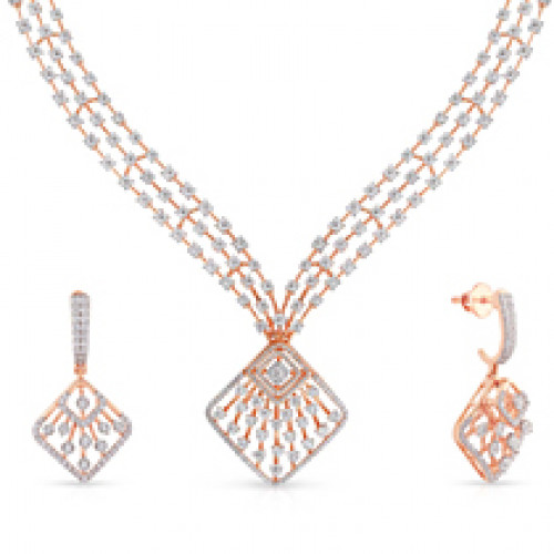 Mine Diamond Studded Close to Neck Gold Necklace Set NSMBNK20432