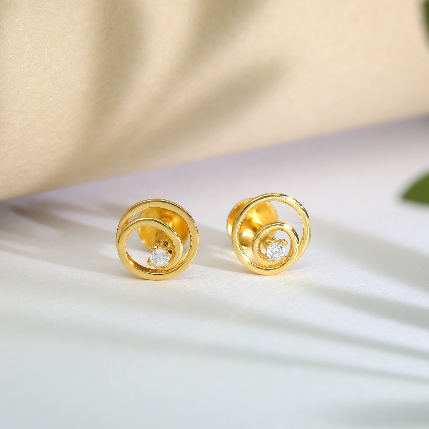 Buy Malabar Gold Earring ERSKYDZ082 for Women Online  Malabar Gold   Diamonds