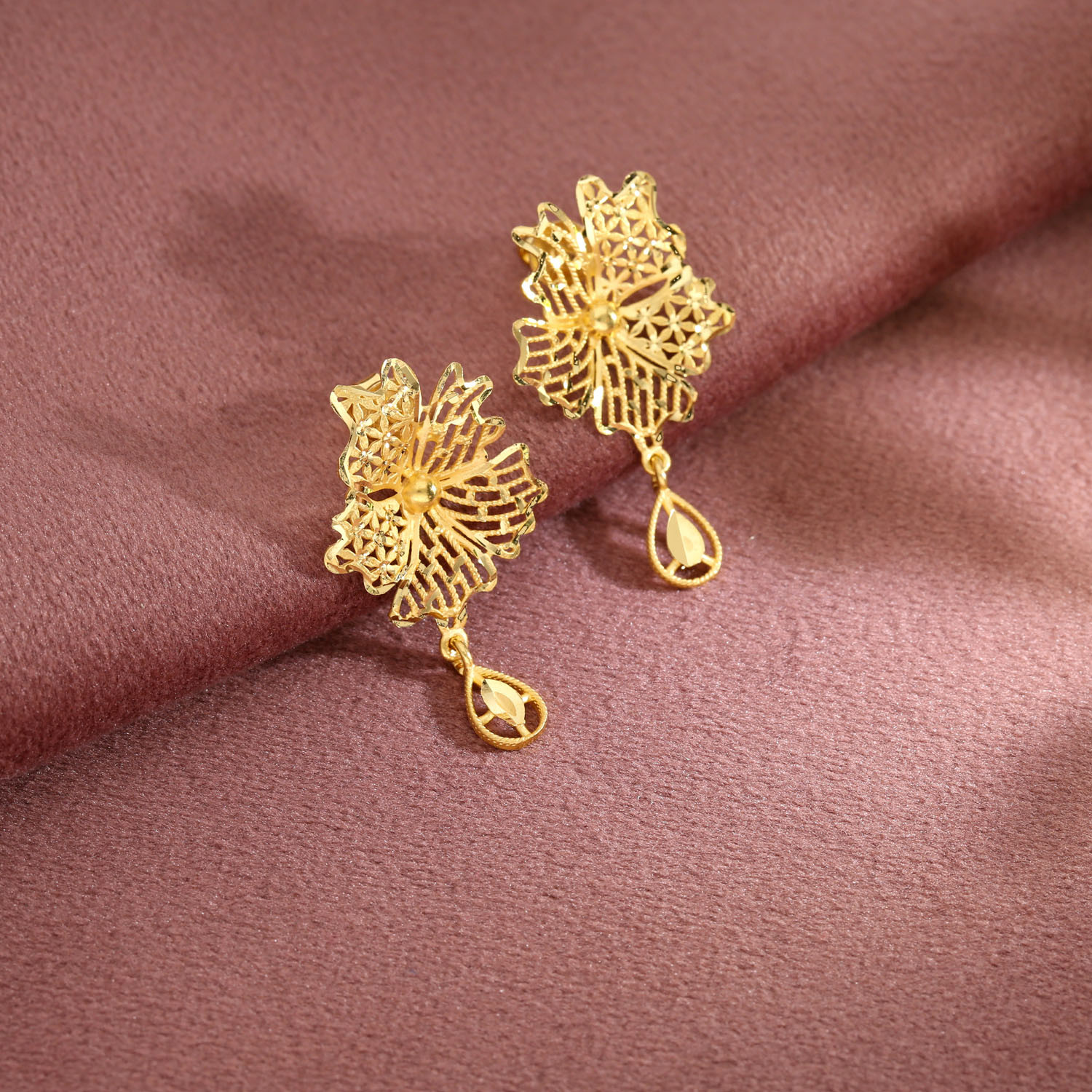 Buy Malabar Gold 22 KT Gold Drop Earring for Women Online