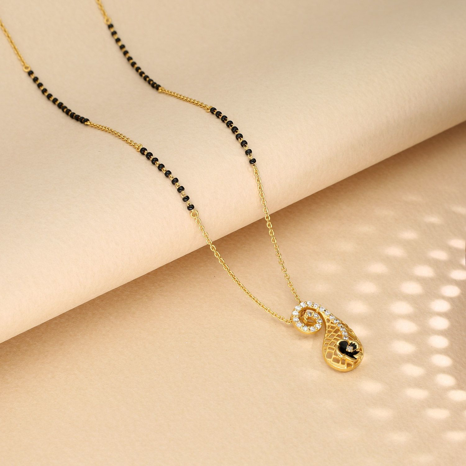 Buy Malabar Gold 22 KT Gold Short Mangalsutra for Women Online