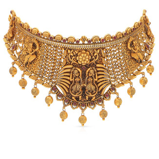 Chokers in malabar gold shop