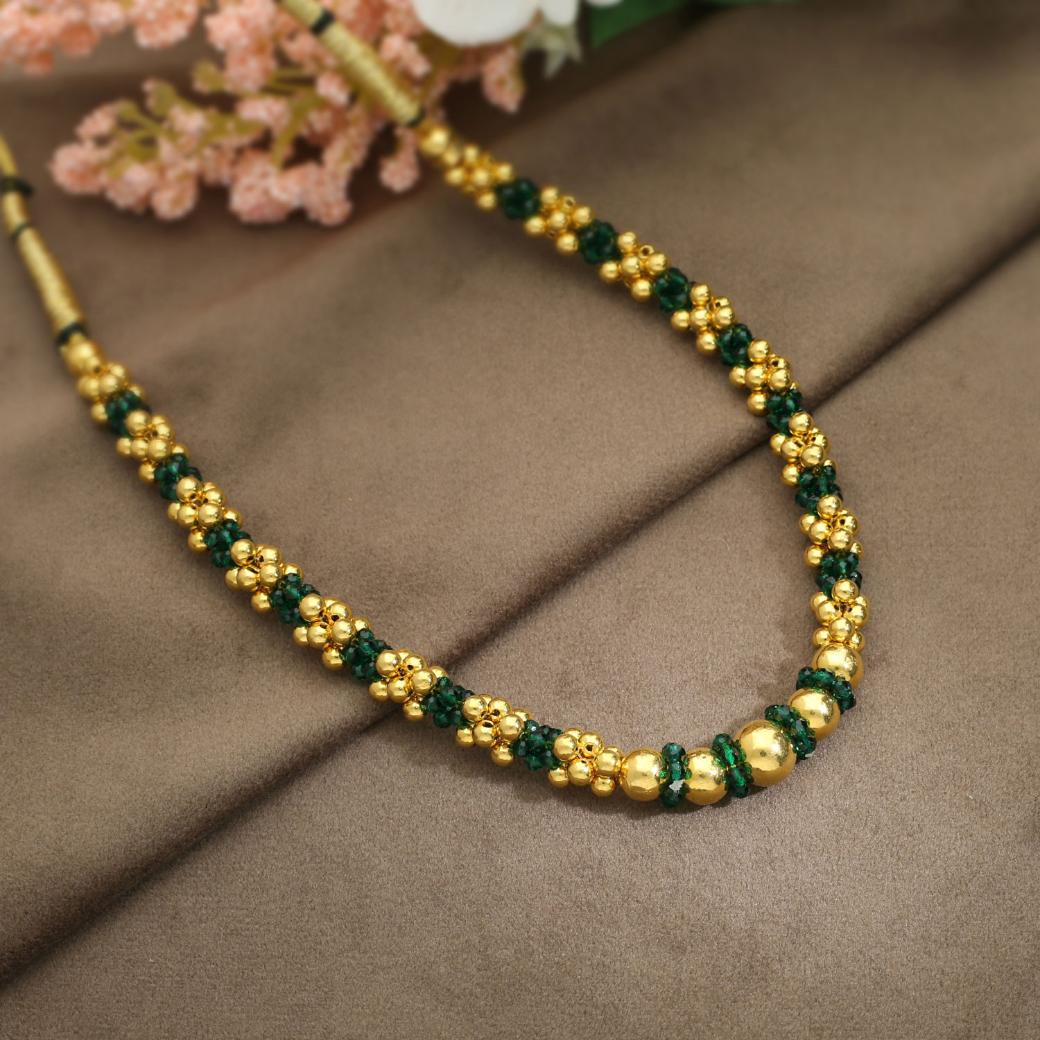 Pearl necklace set malabar gold hotsell