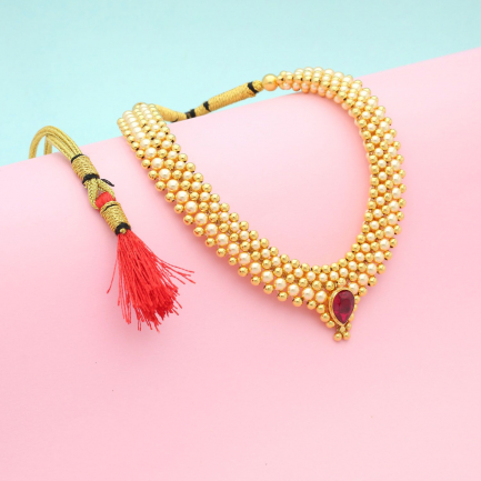 Malabar Gold Read stone with Pearl Necklace