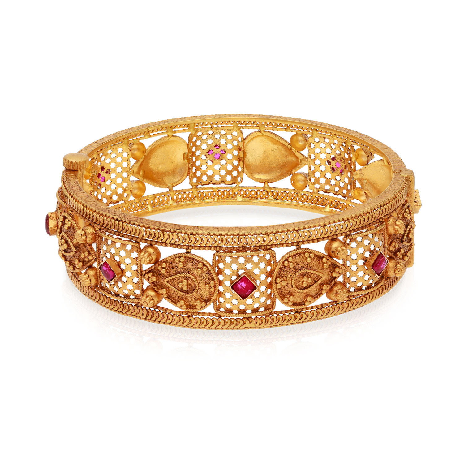 Divine Gold Bangle BNANC42353
