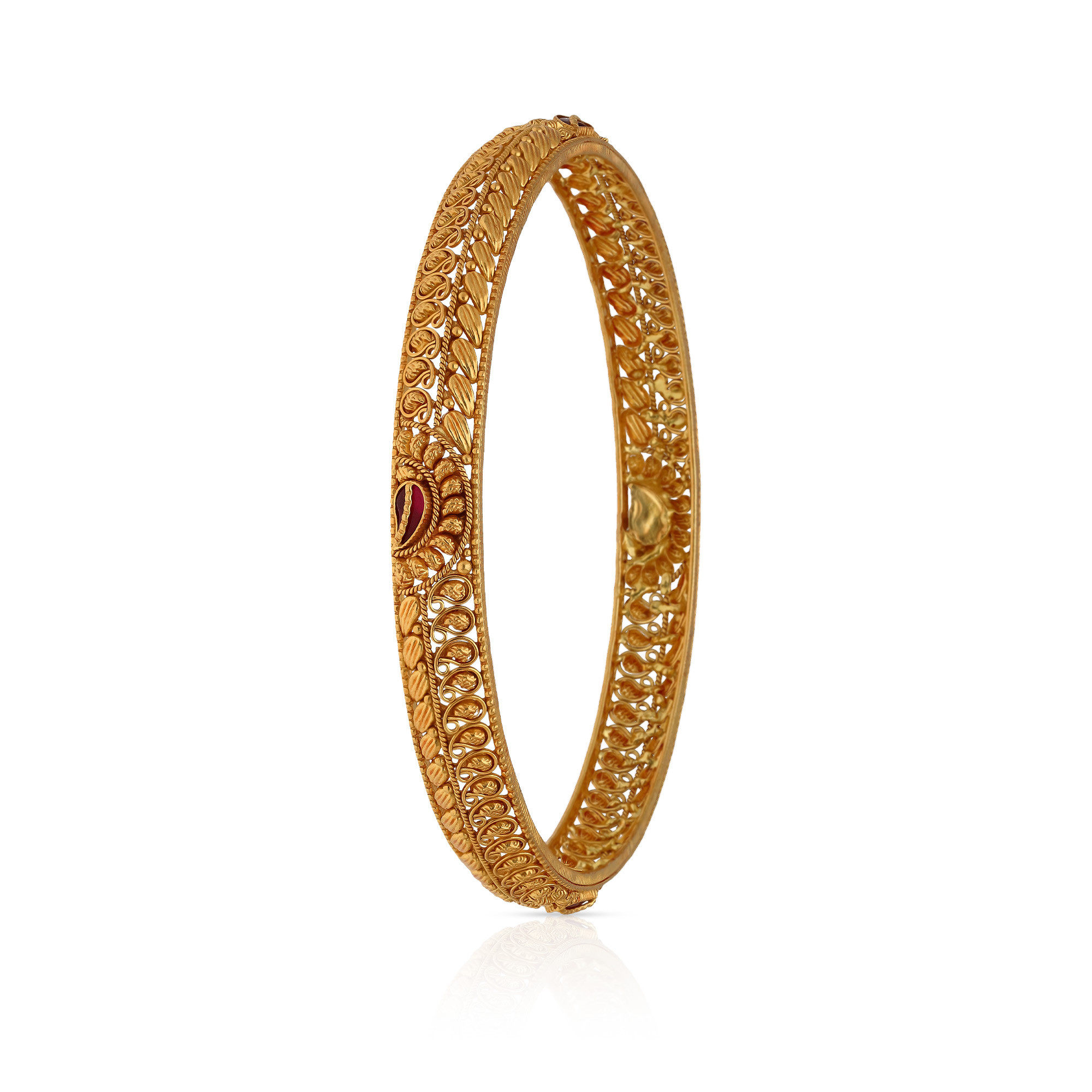Divine Gold Bangle BNBNCHT42282