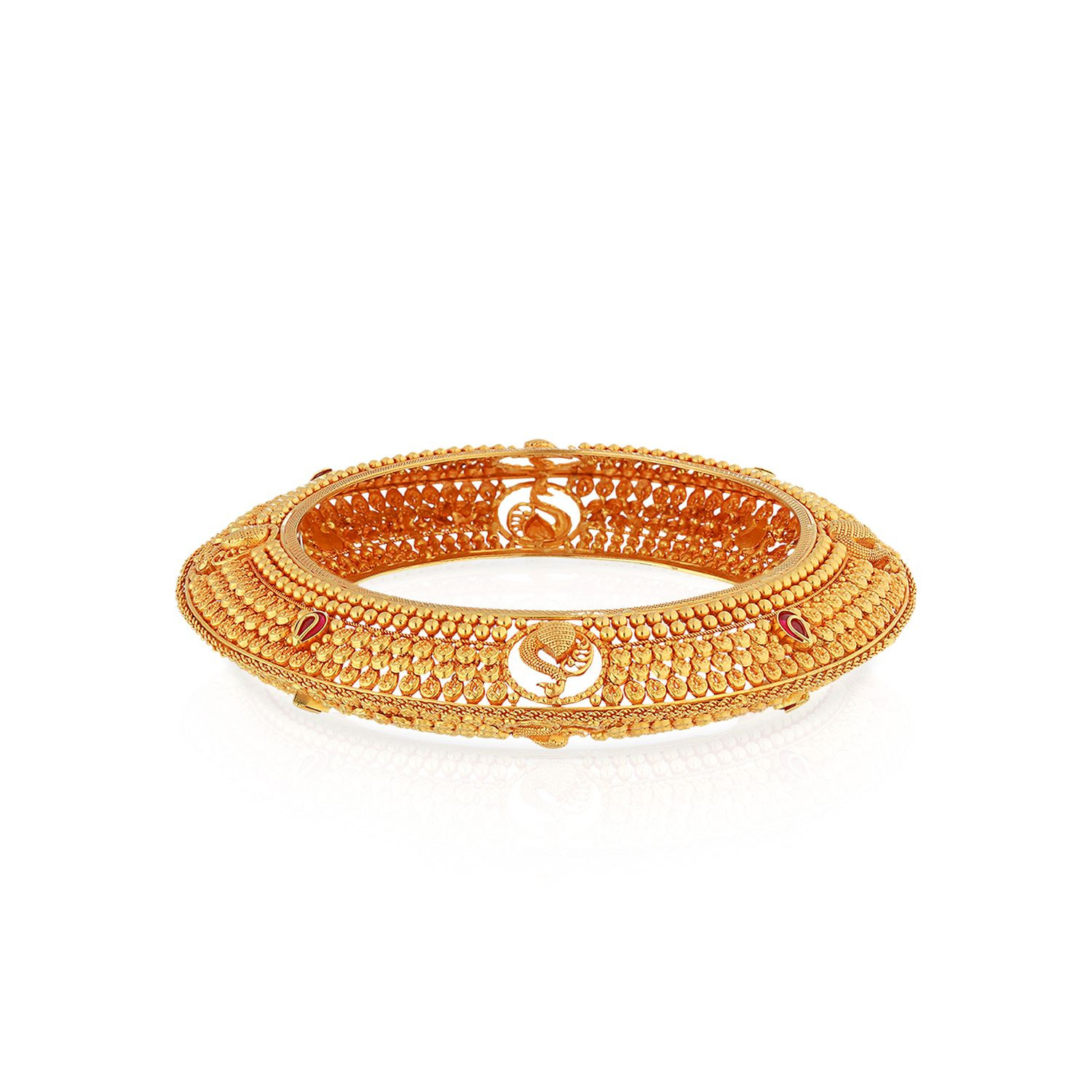 Divine Gold Bangle BNCHT16545