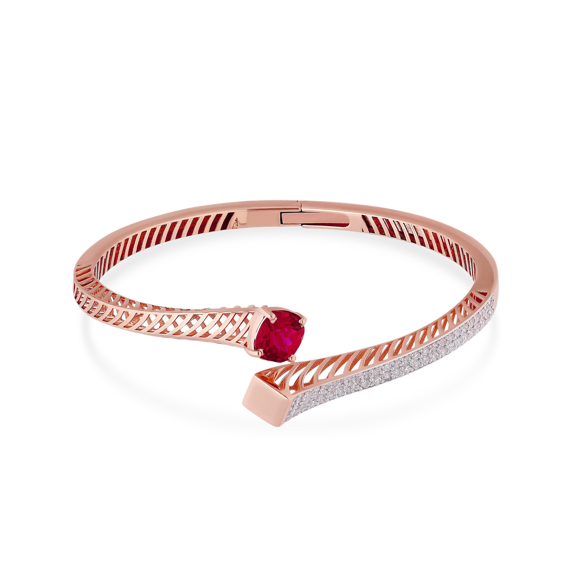 Caliesta Gold Oval Bangle BNDZL45837