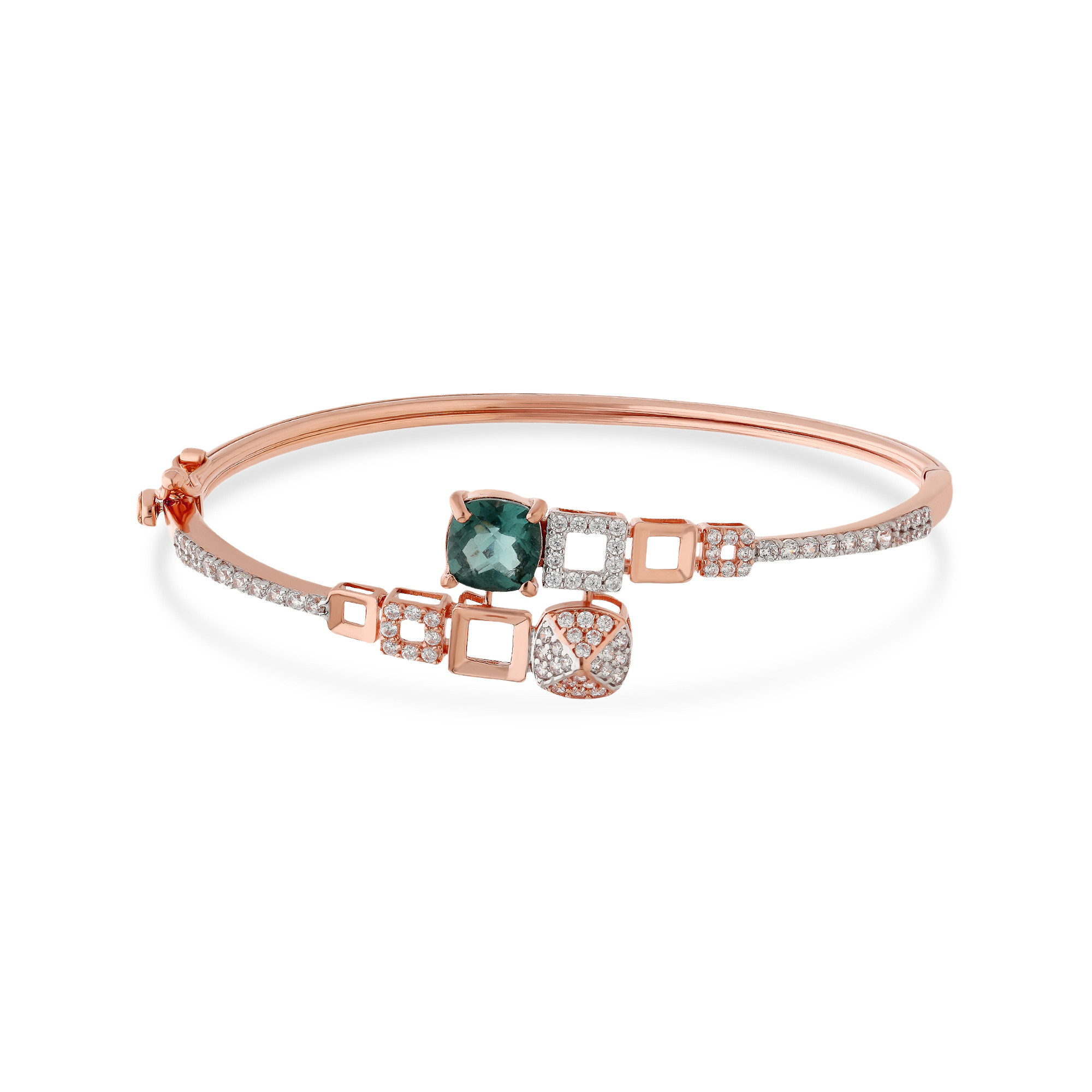 Caliesta Gold Oval Bangle BNDZL45846