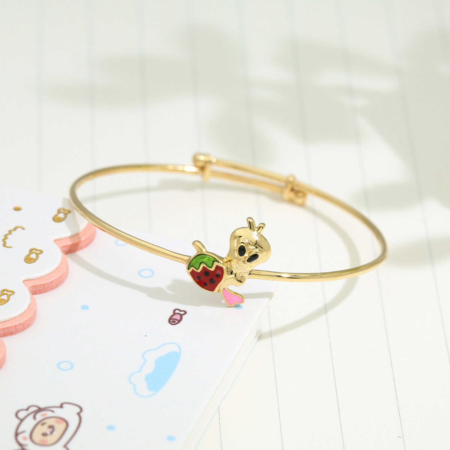 Starlet Gold Oval Bangle BNDZL46200
