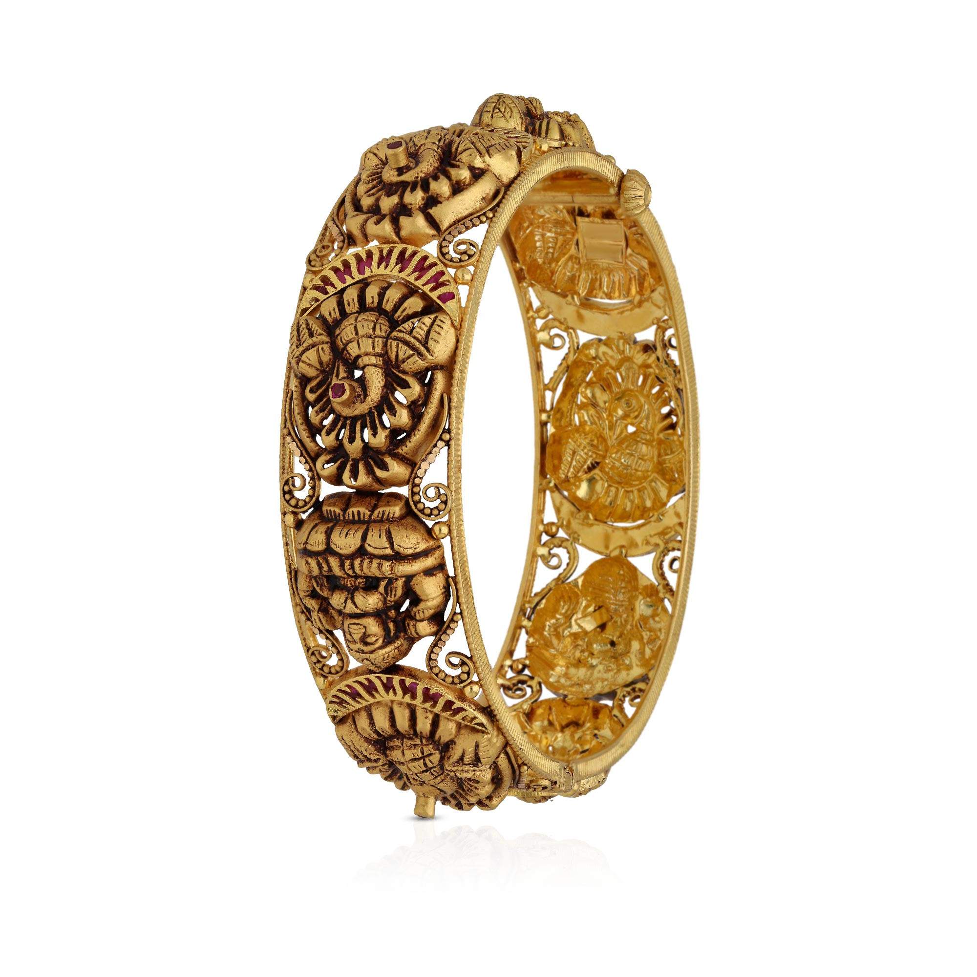 Divine Gold Bangle BNNGS40725
