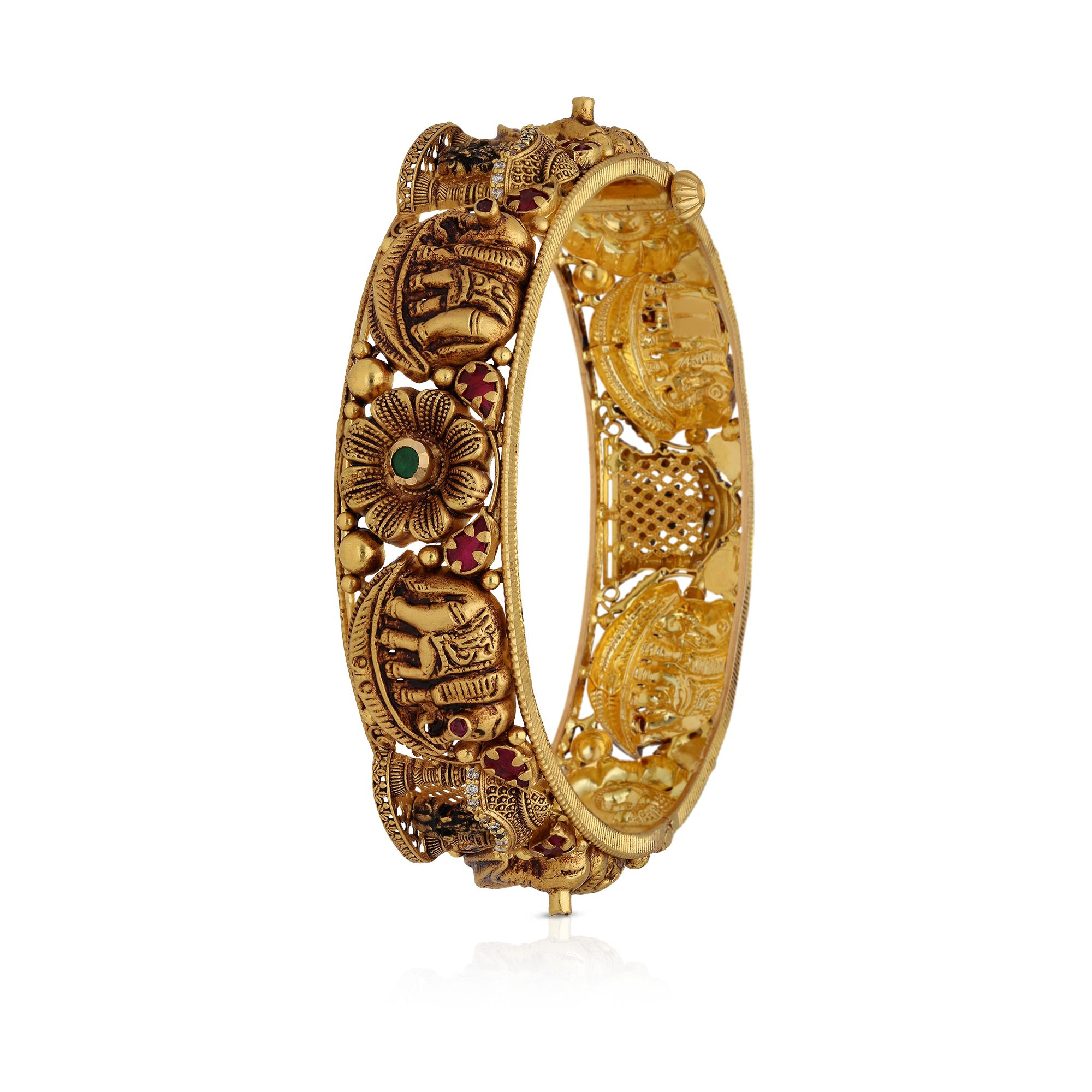 Divine Gold Bangle BNNGS40727