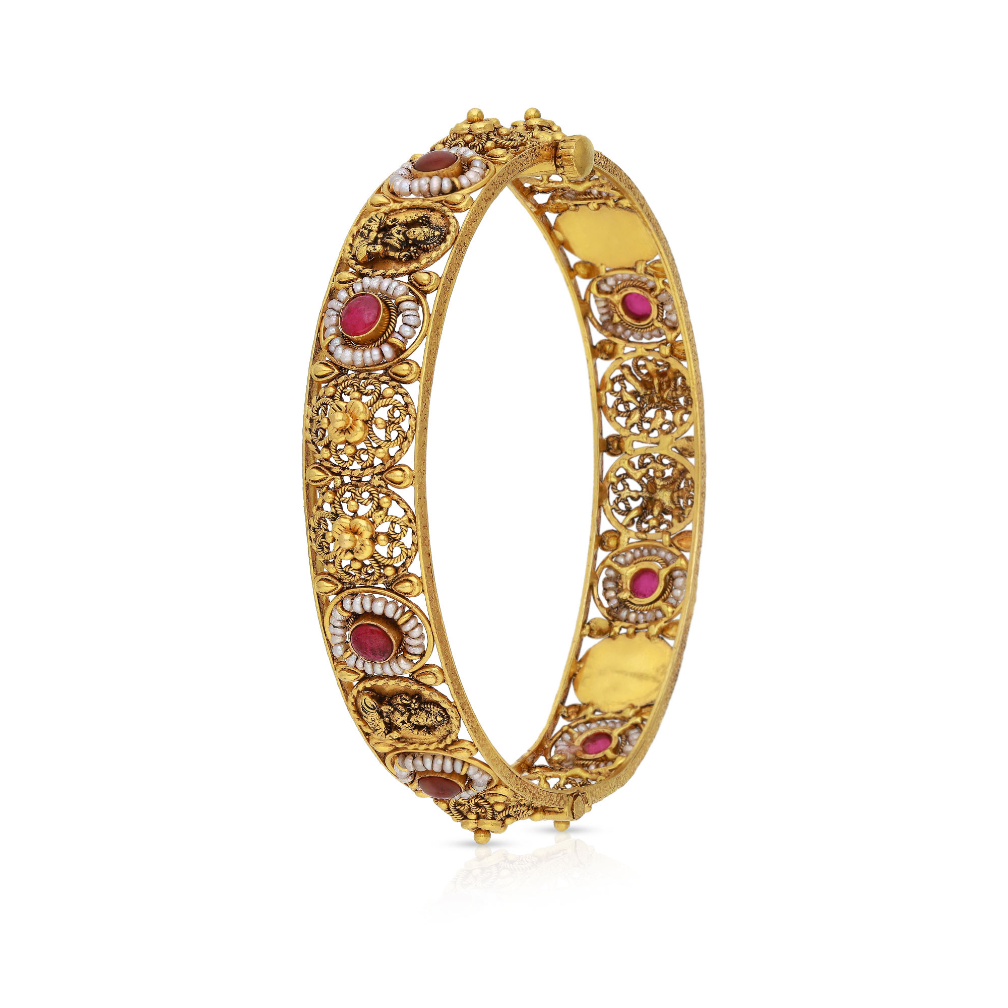 Divine Gold Bangle BNNGS41993