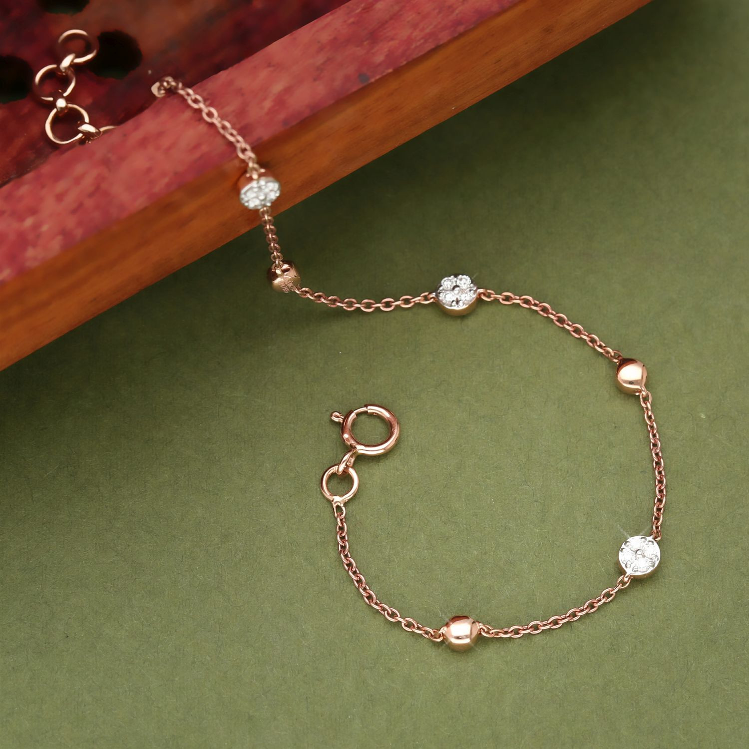 Mine Diamond Gold Bracelet BRZOL10010