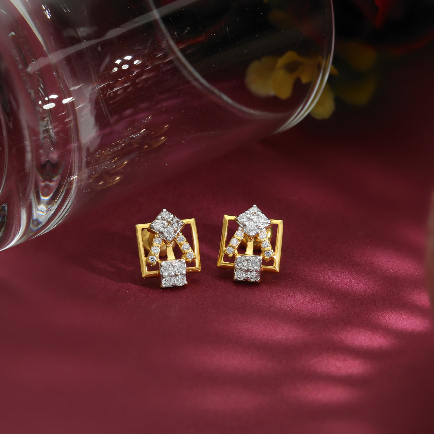Malabar Gold Studs Earring ERDZL29813