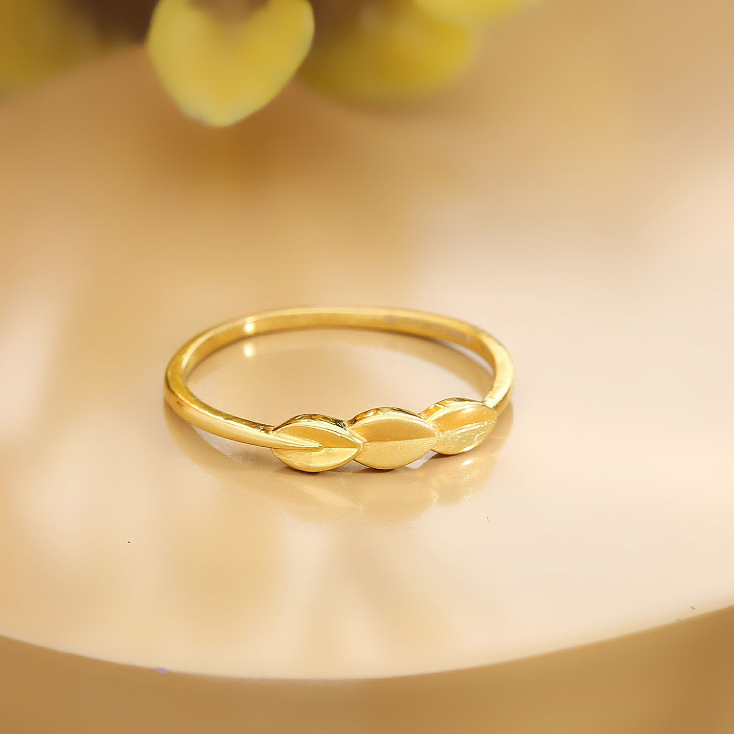 Malabar 22 KT Gold Studded Casual Ring FRGEDZRURGW727