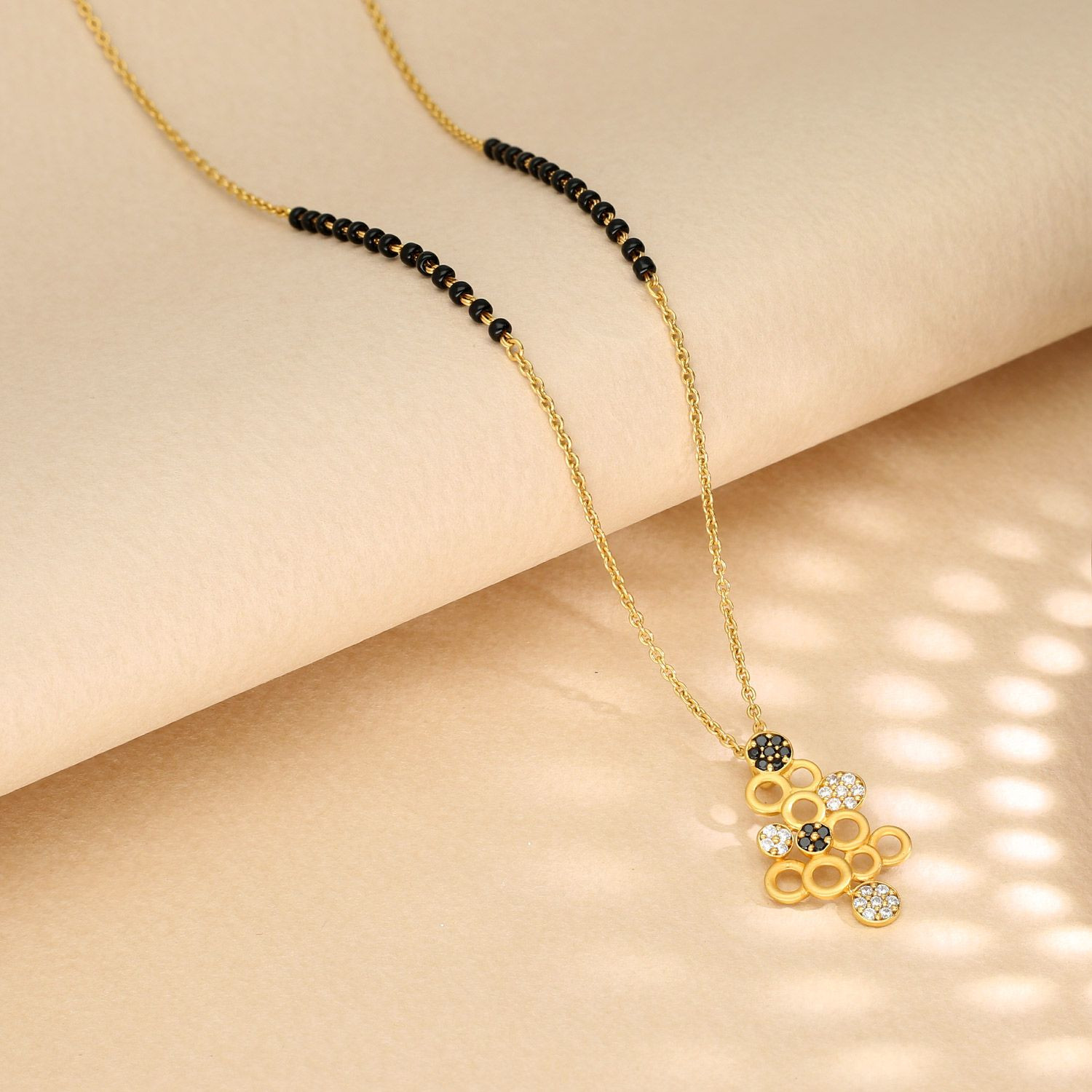 Malabar Gold Short Mangalsutra MSDZL19630