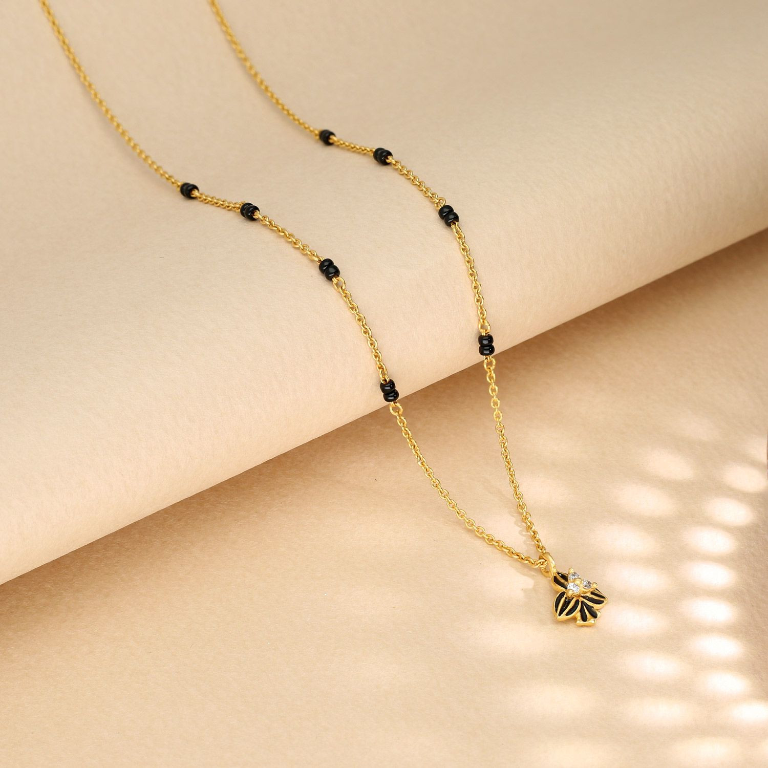 Malabar Gold Short Mangalsutra MSDZL19645