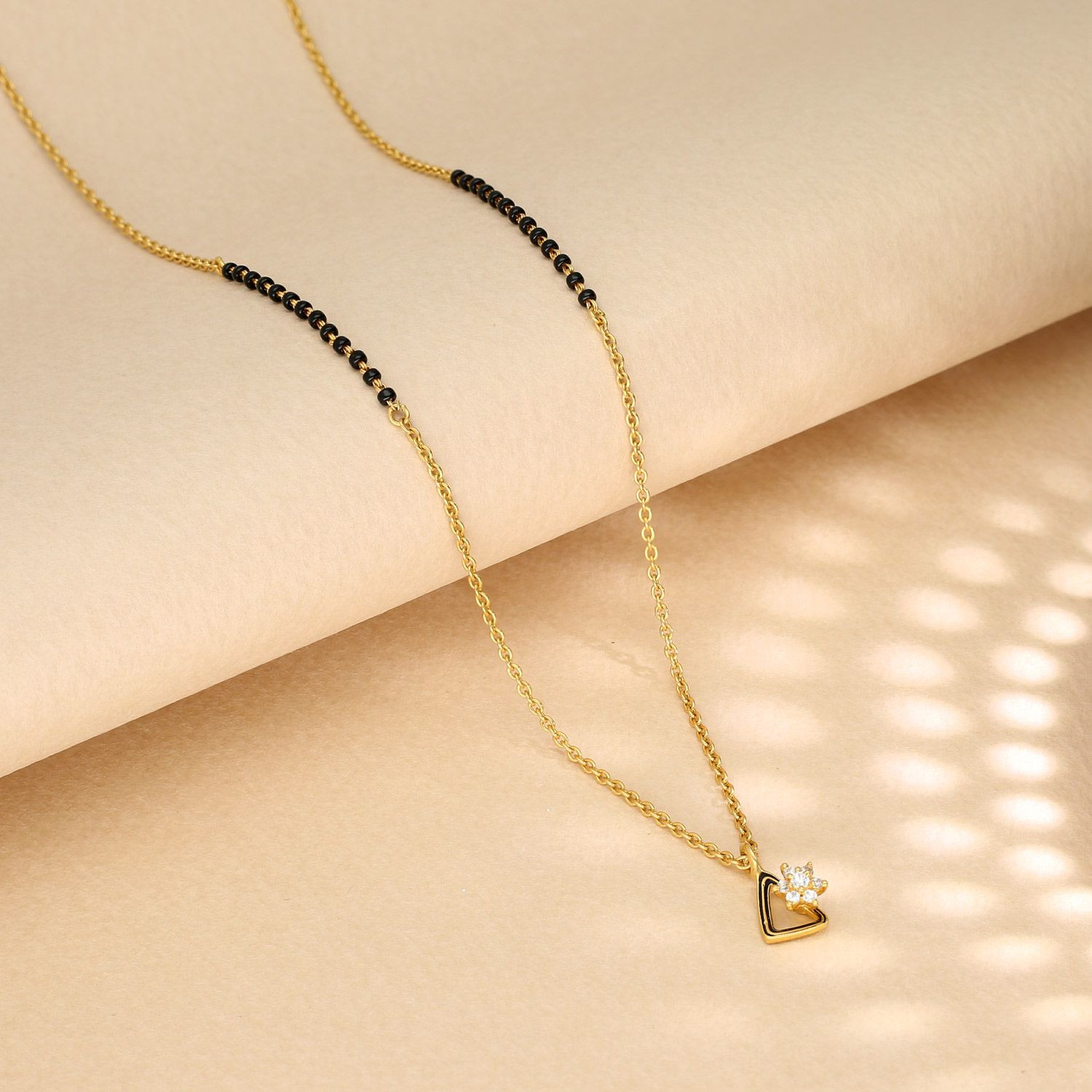 Malabar Gold Short Mangalsutra MSDZL19657