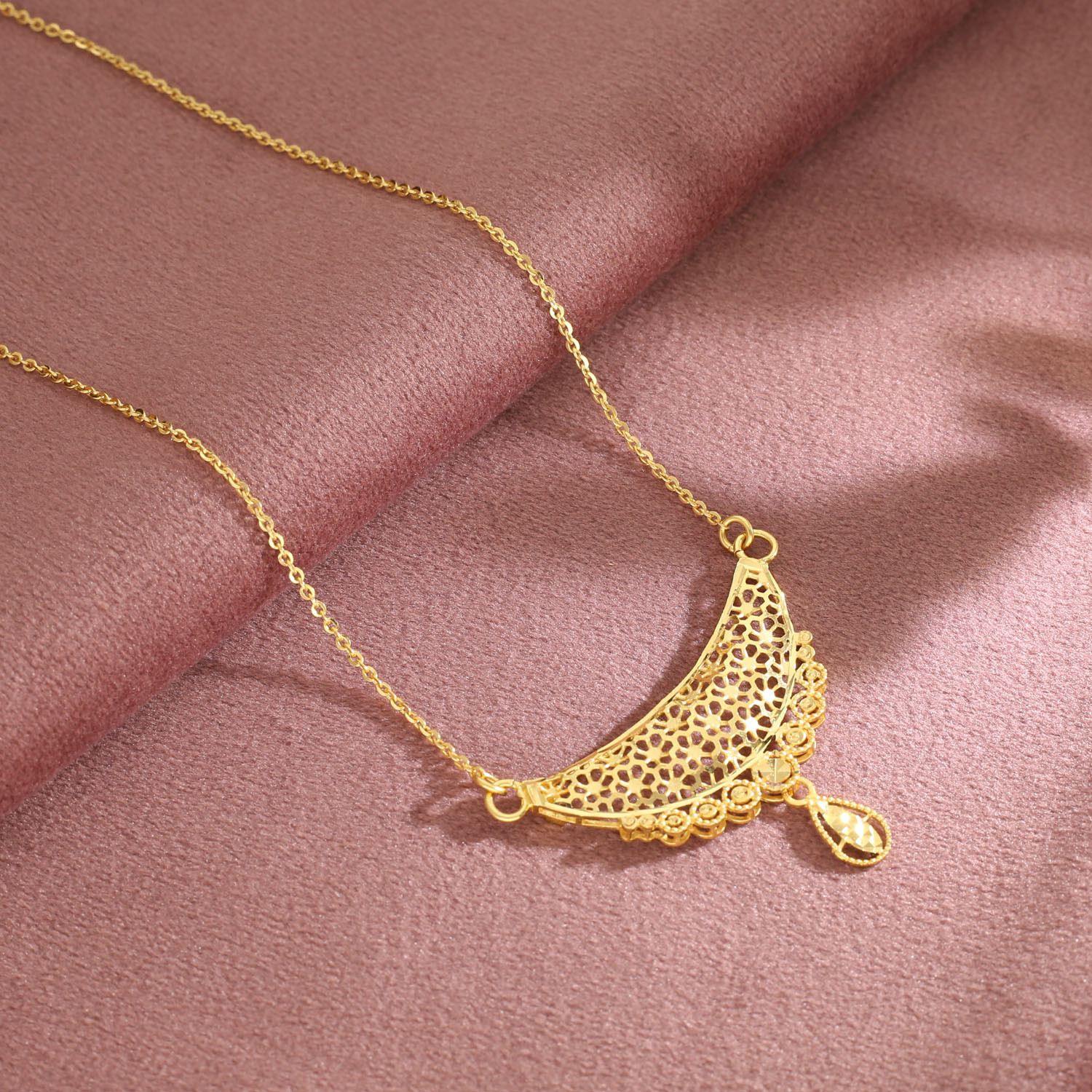 Malabar Gold Semi Long Necklace NKIMZ22822