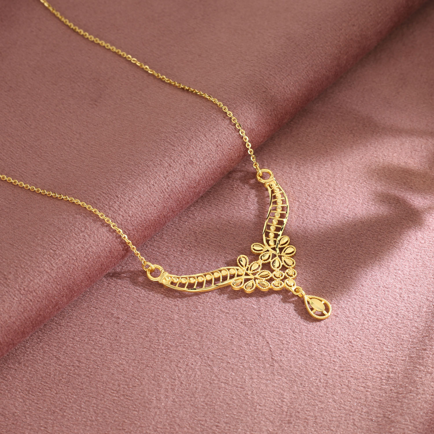 Malabar Gold Necklace NKIMZ22824
