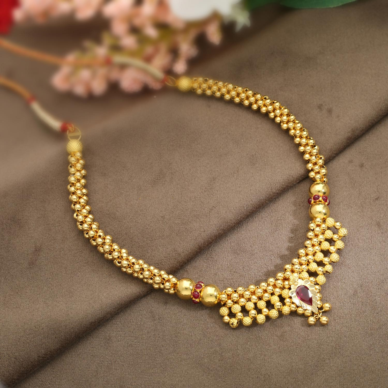 MALABAR Gold Necklace NKMAR40120