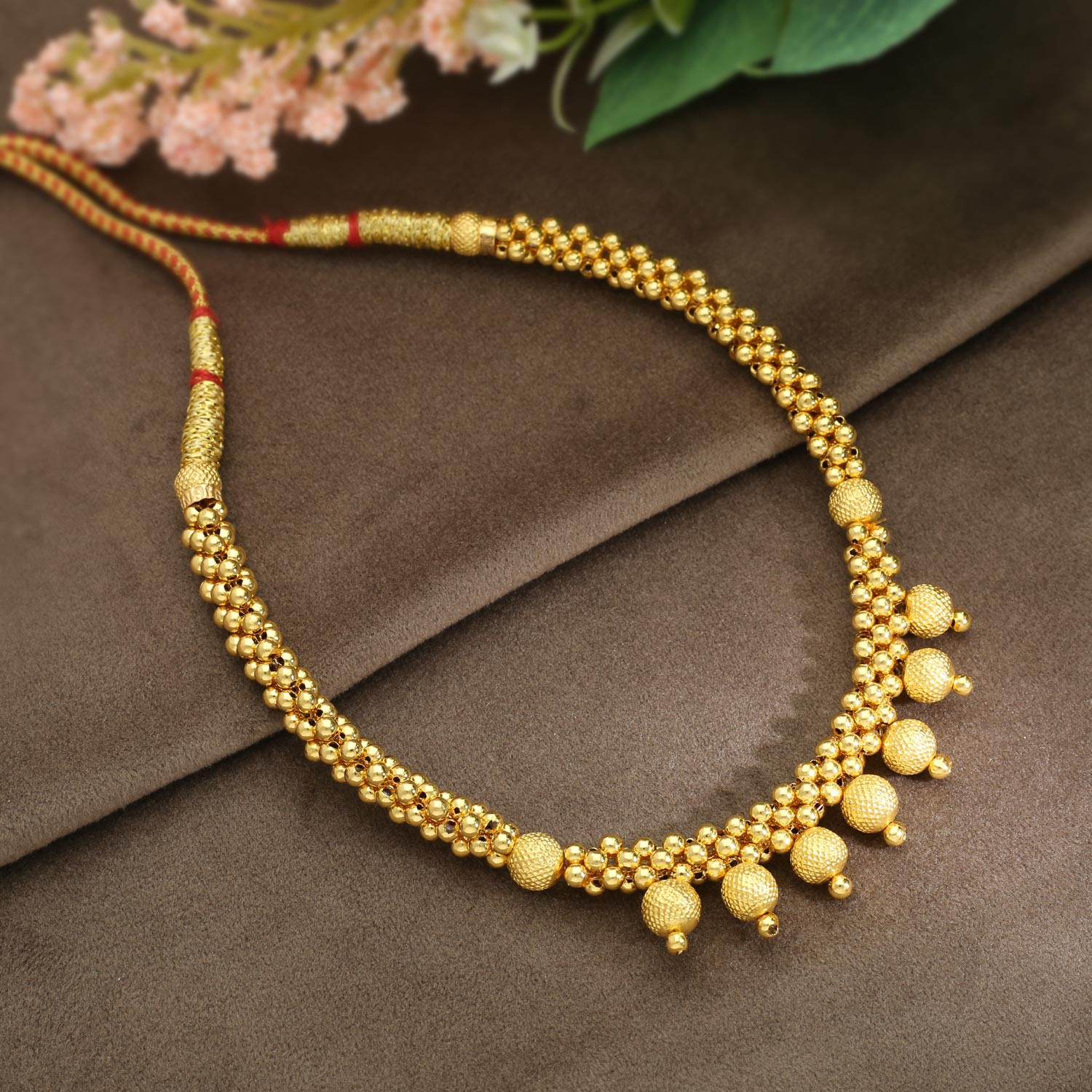 Malabar 22 KT Gold Studded  Necklace NNKTH004