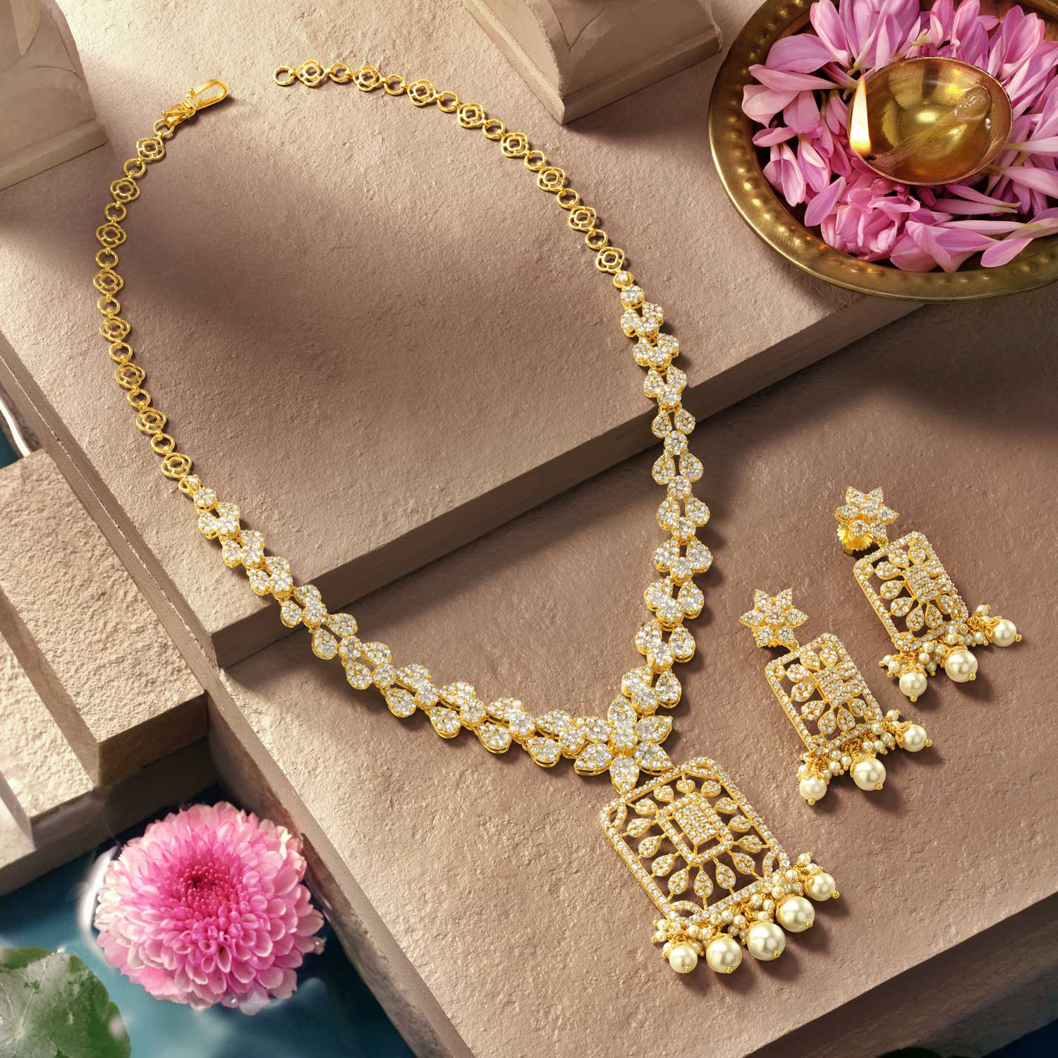 Buy Era Uncut Diamond Necklace Set NSERGGEN117NK2 for Women Online Malabar Gold Diamonds
