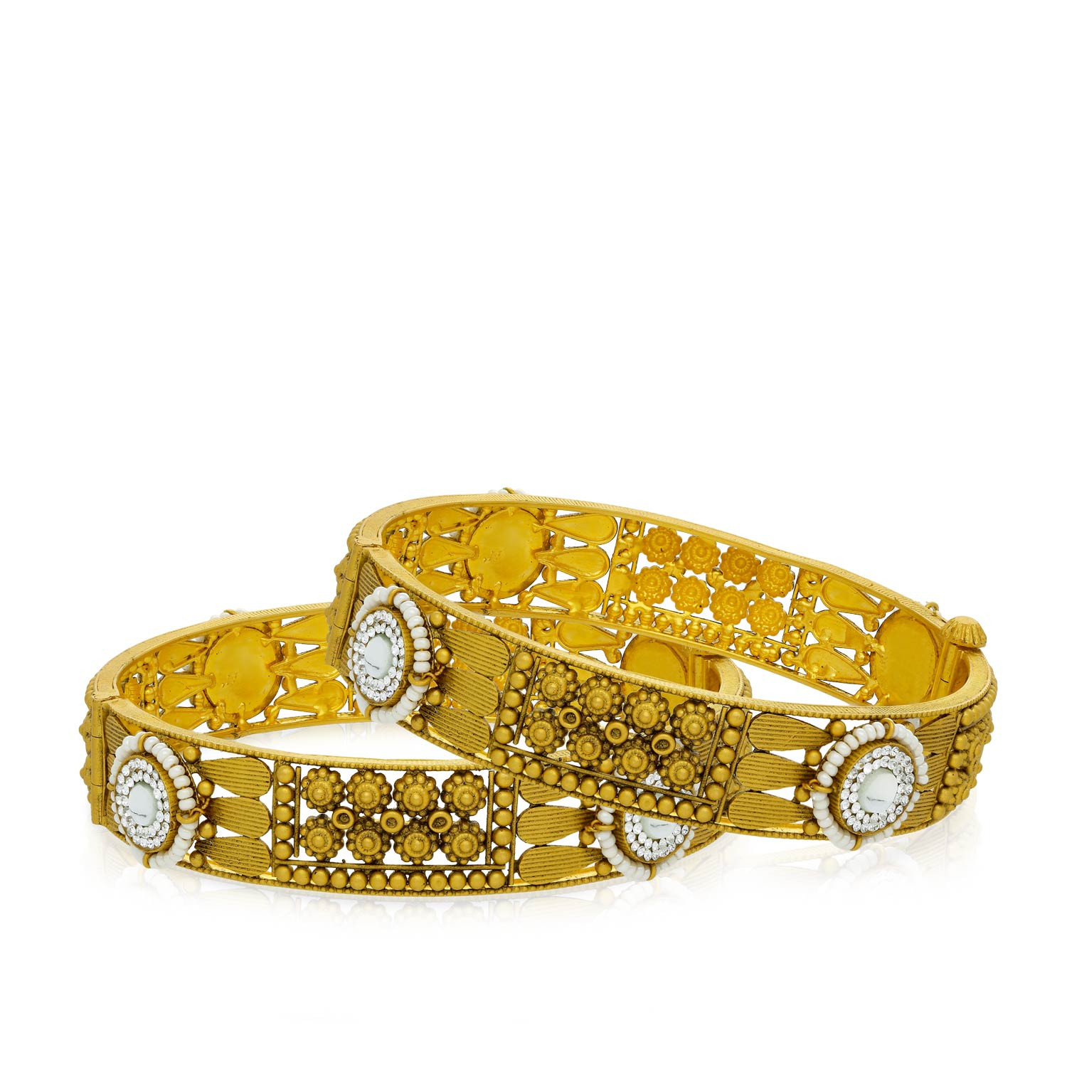 Ethnix Gold Bangle Set BSBNANC41595