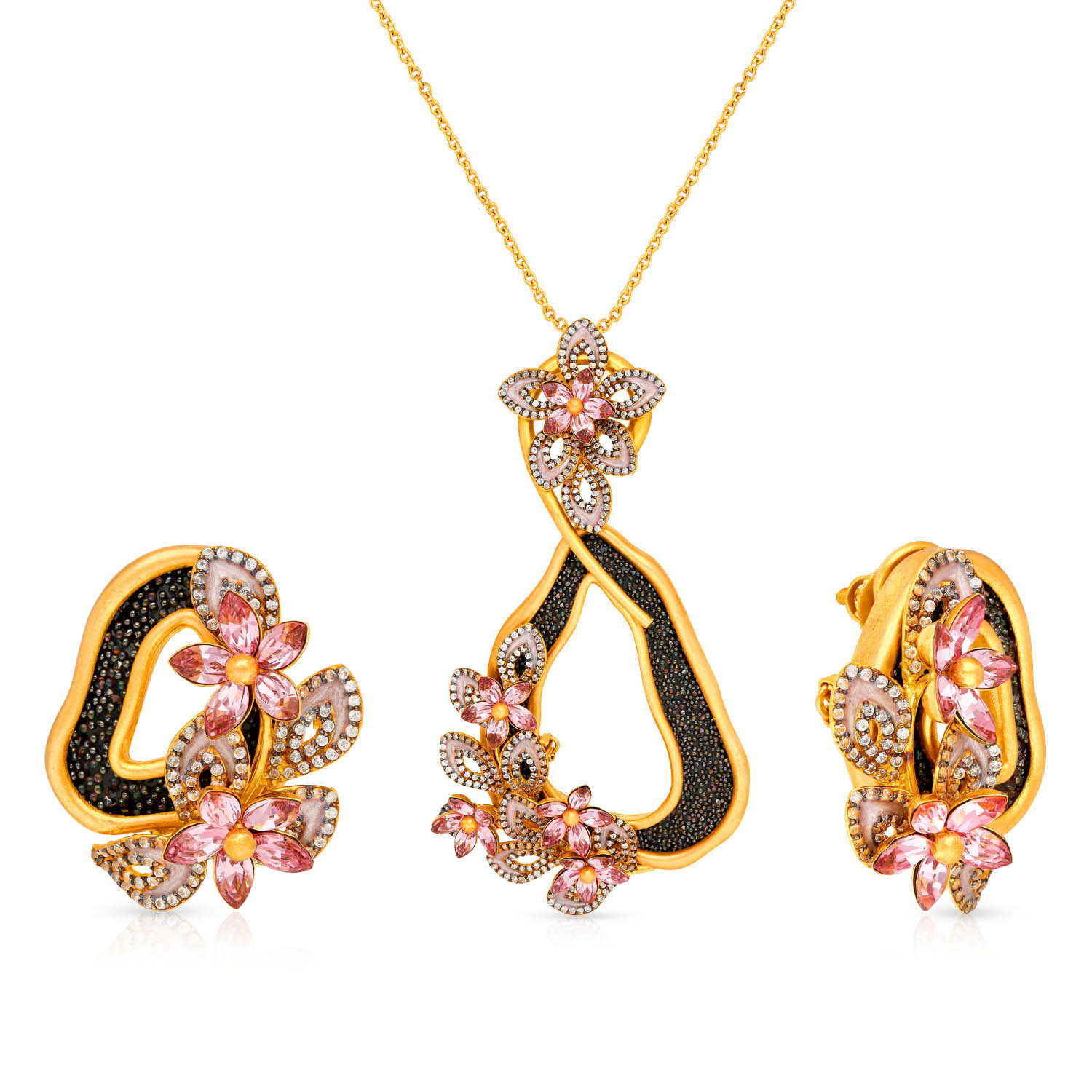 Ethnix Gold Pendant Set PSPDANC46412