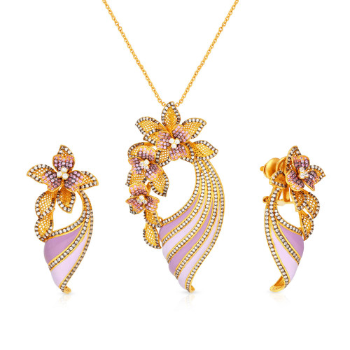 Ethnix Gold Pendant Set PSPDANC46413