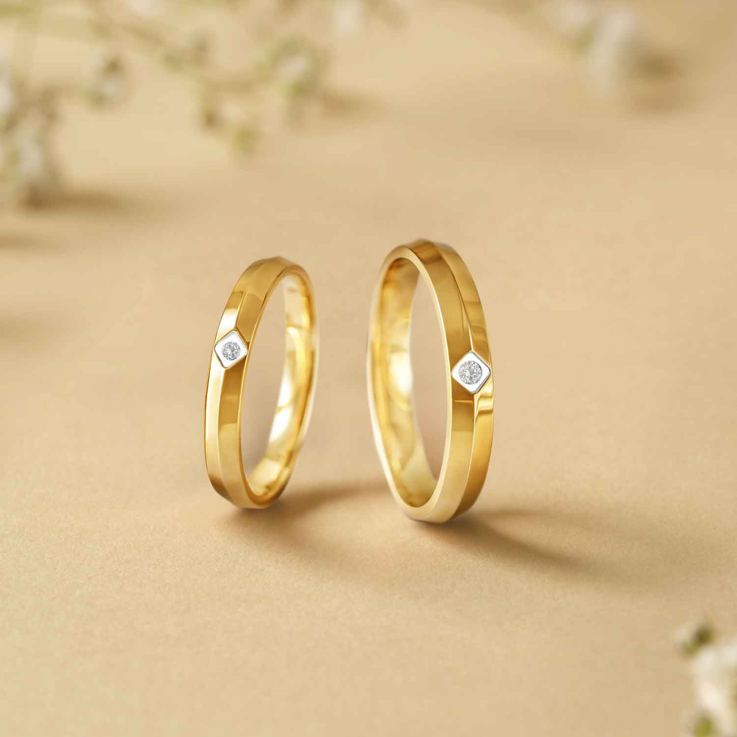 Couple rings in malabar gold store
