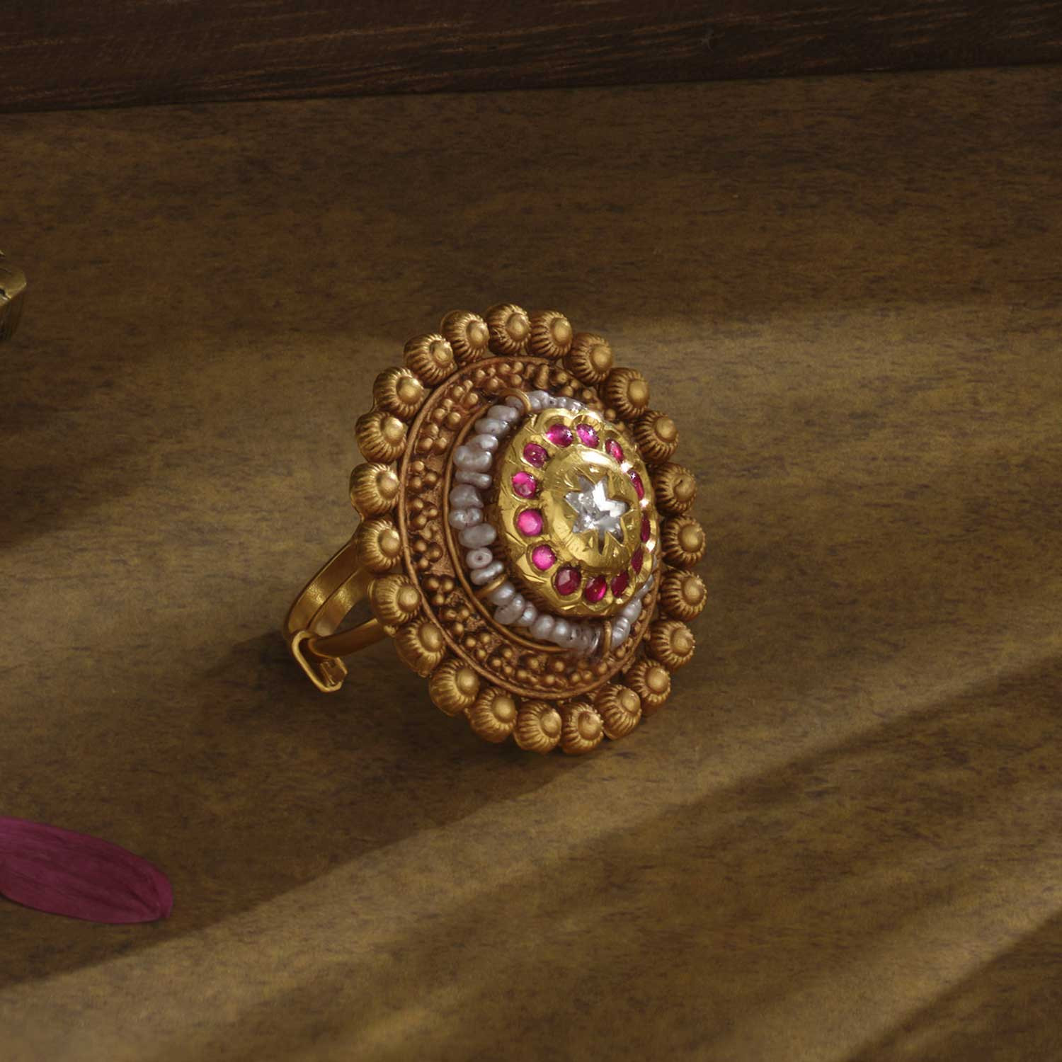 Divine Gold Ring DVAKT24RN07