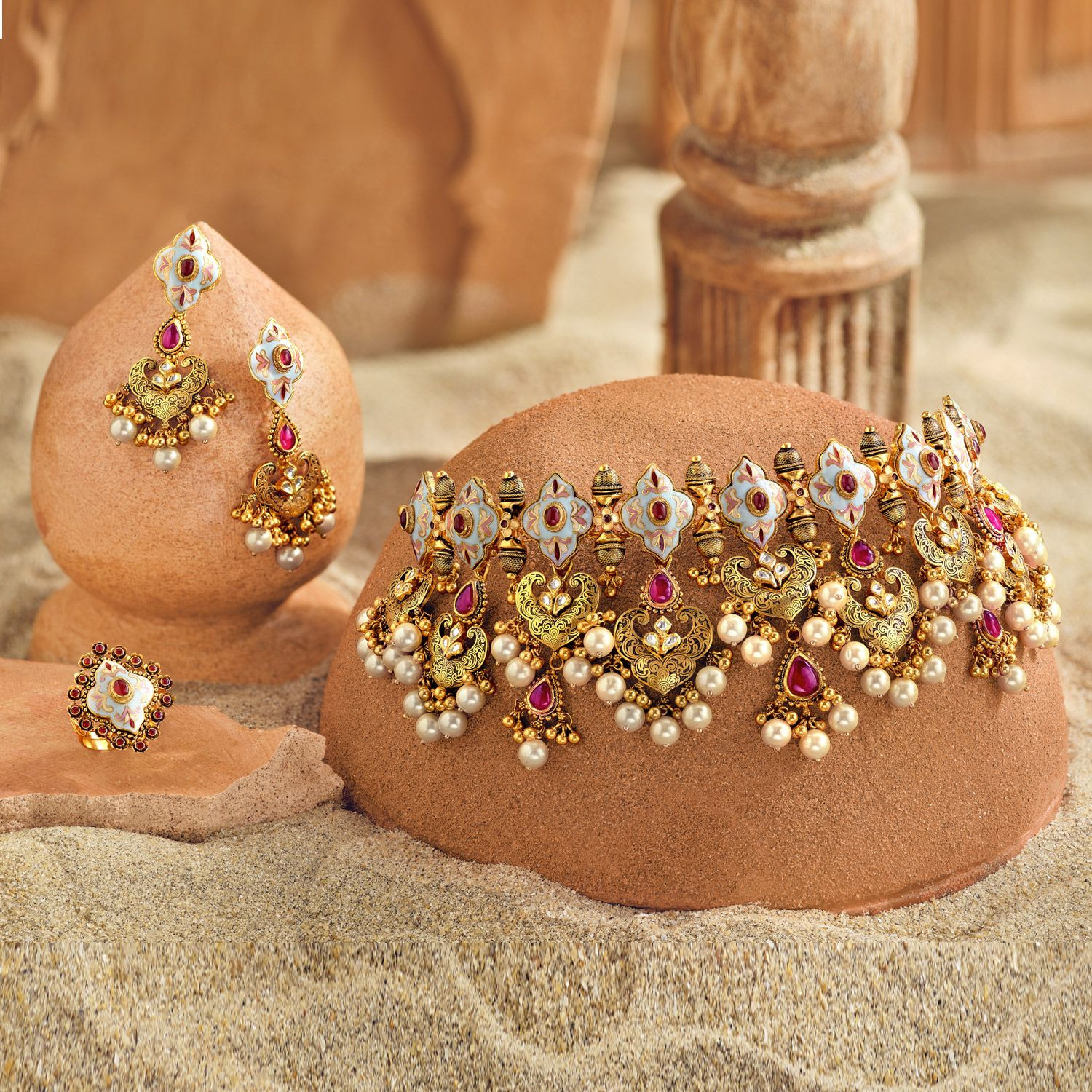 Ethnix Gold Necklace Set NSEXNK059