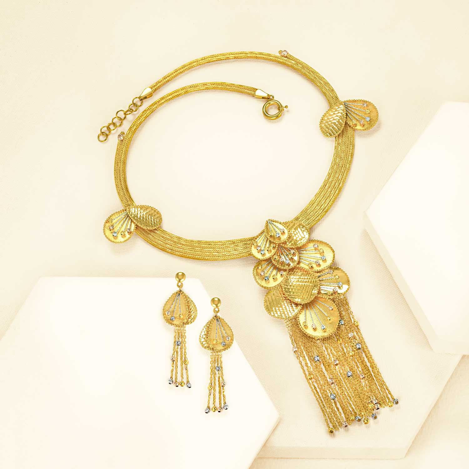 Malabar Gold Necklace Set NSFRNKSHRD009