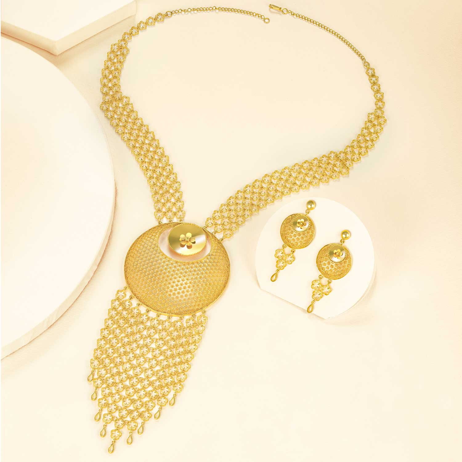 Malabar Gold Necklace Set NSNYNKLGPL092